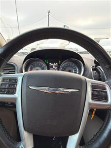 2013 Chrysler Town and Country Touring - Photo 18 - Saskatoon, SK S7L 1B2