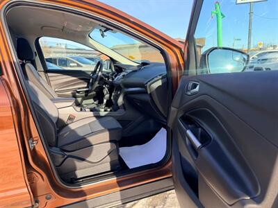 2017 Ford Escape SE   - Photo 14 - Saskatoon, SK S7L 1B2