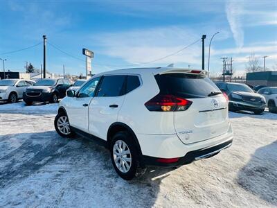 2018 Nissan Rogue S   - Photo 4 - Saskatoon, SK S7L 1B2