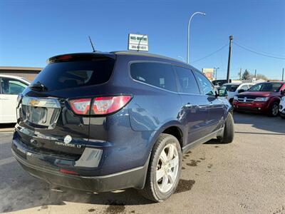 2016 Chevrolet Traverse LT   - Photo 6 - Saskatoon, SK S7L 1B2