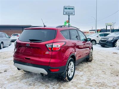 2018 Ford Escape SE   - Photo 6 - Saskatoon, SK S7L 1B2