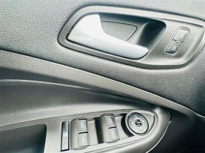 2018 Ford Escape SE   - Photo 25 - Saskatoon, SK S7L 1B2