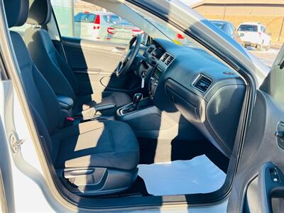 2013 Volkswagen Jetta Trendline   - Photo 15 - Saskatoon, SK S7L 1B2