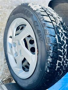 2005 Pontiac Pursuit   - Photo 11 - Saskatoon, SK S7L 1B2