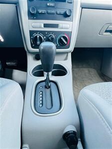 2005 Pontiac Pursuit   - Photo 17 - Saskatoon, SK S7L 1B2