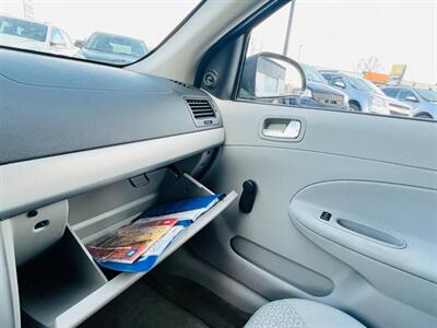 2005 Pontiac Pursuit   - Photo 21 - Saskatoon, SK S7L 1B2