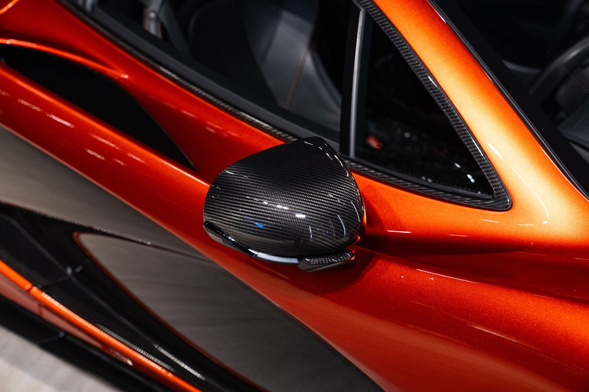 2014 McLaren P1 - Photo 39