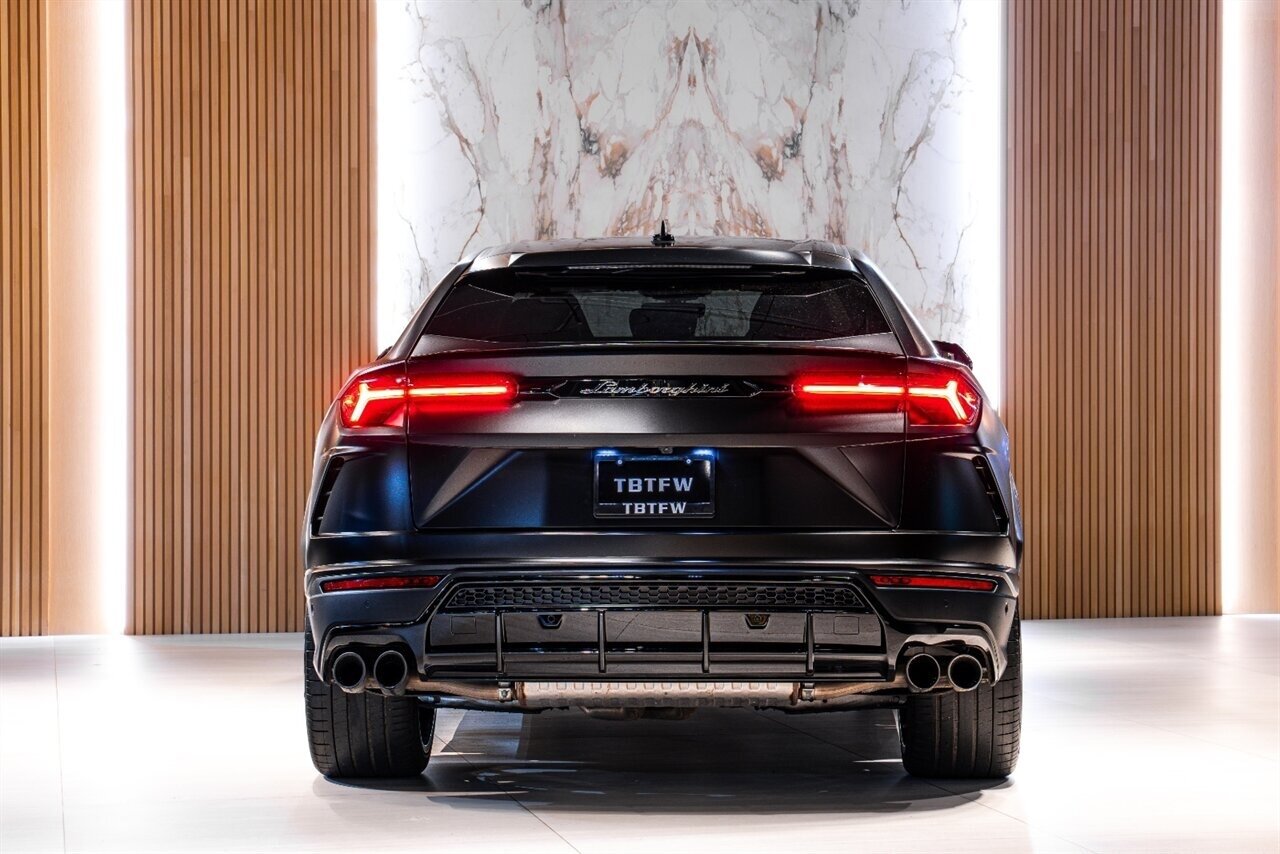 2022 Lamborghini Urus - Photo 5