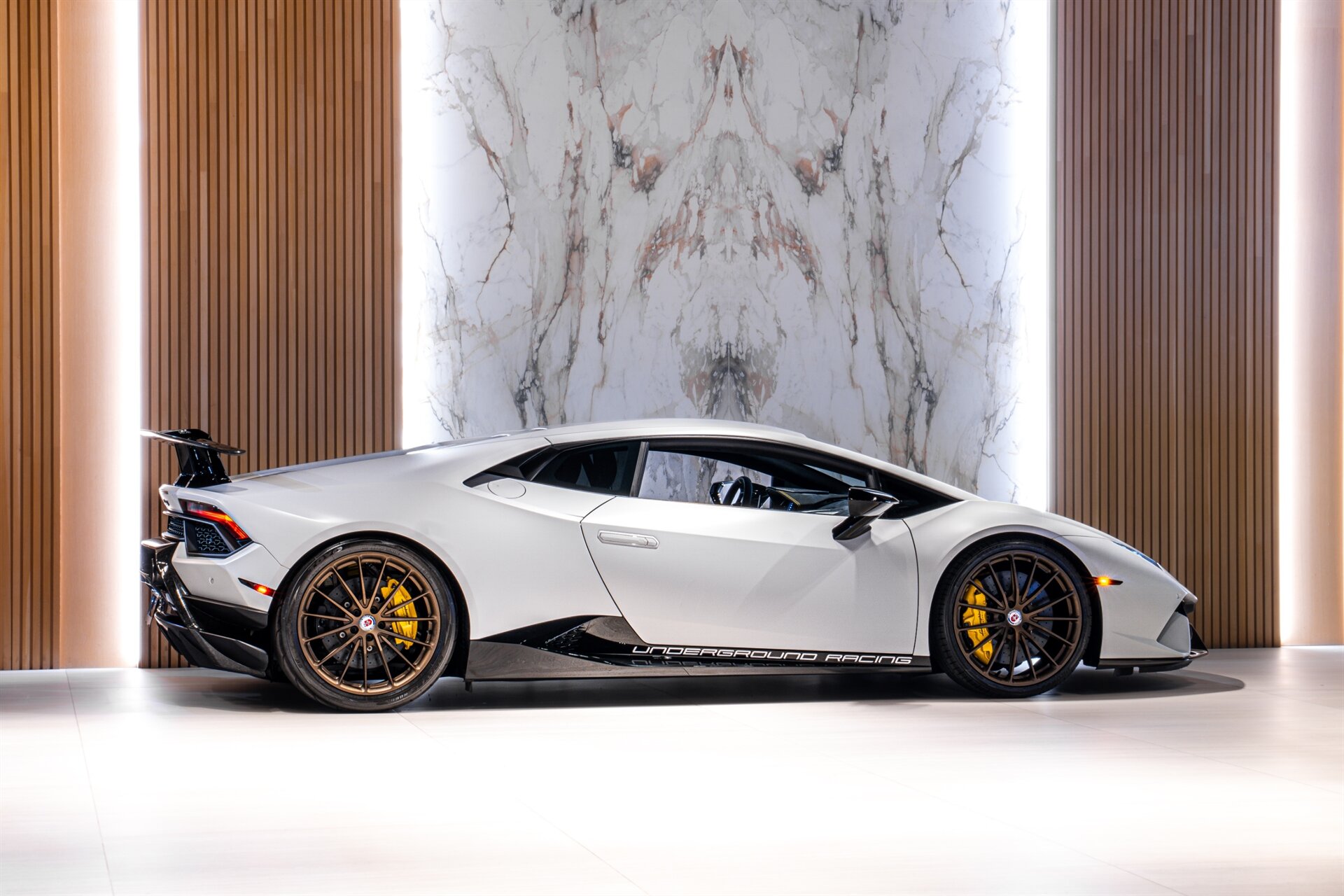 2018 Lamborghini Huracan - Photo 3