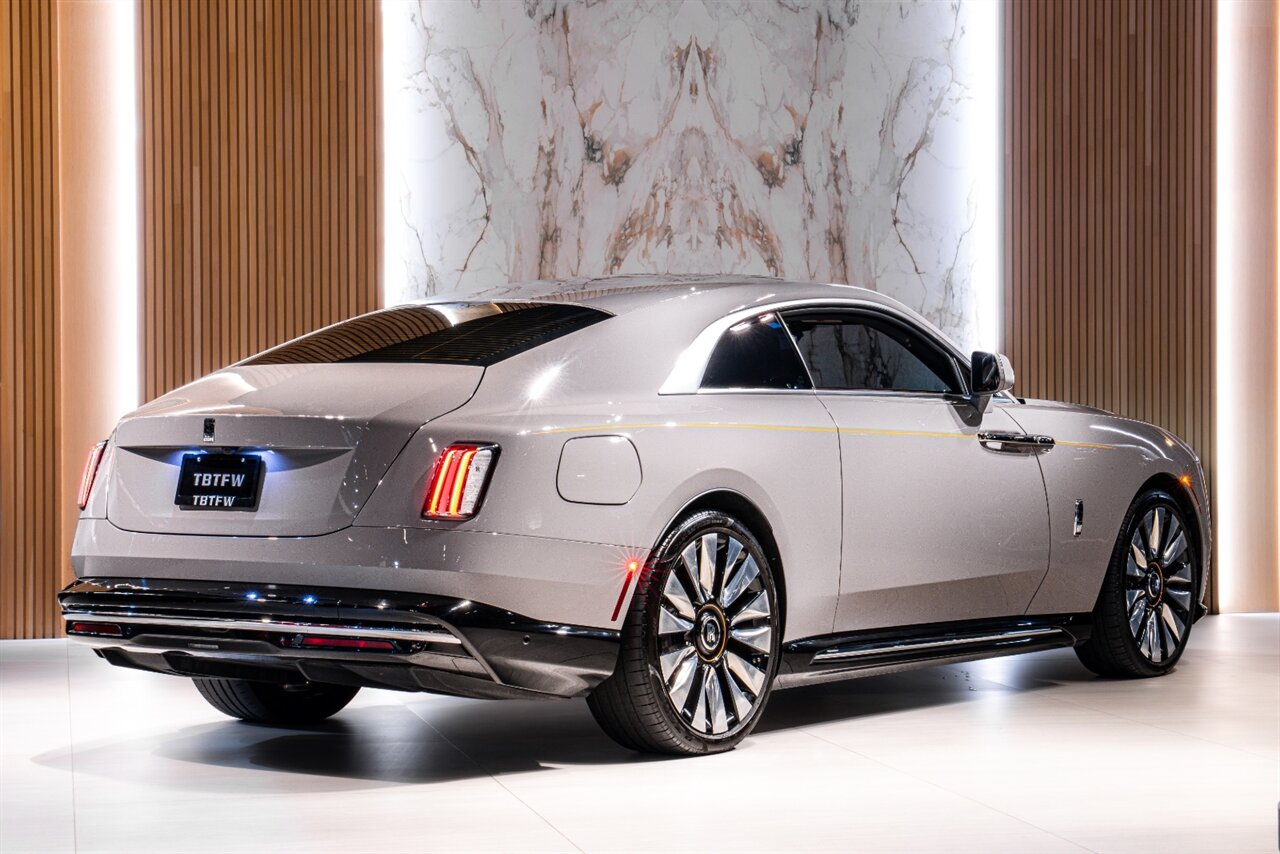 2024 Rolls-Royce Spectre - Photo 6