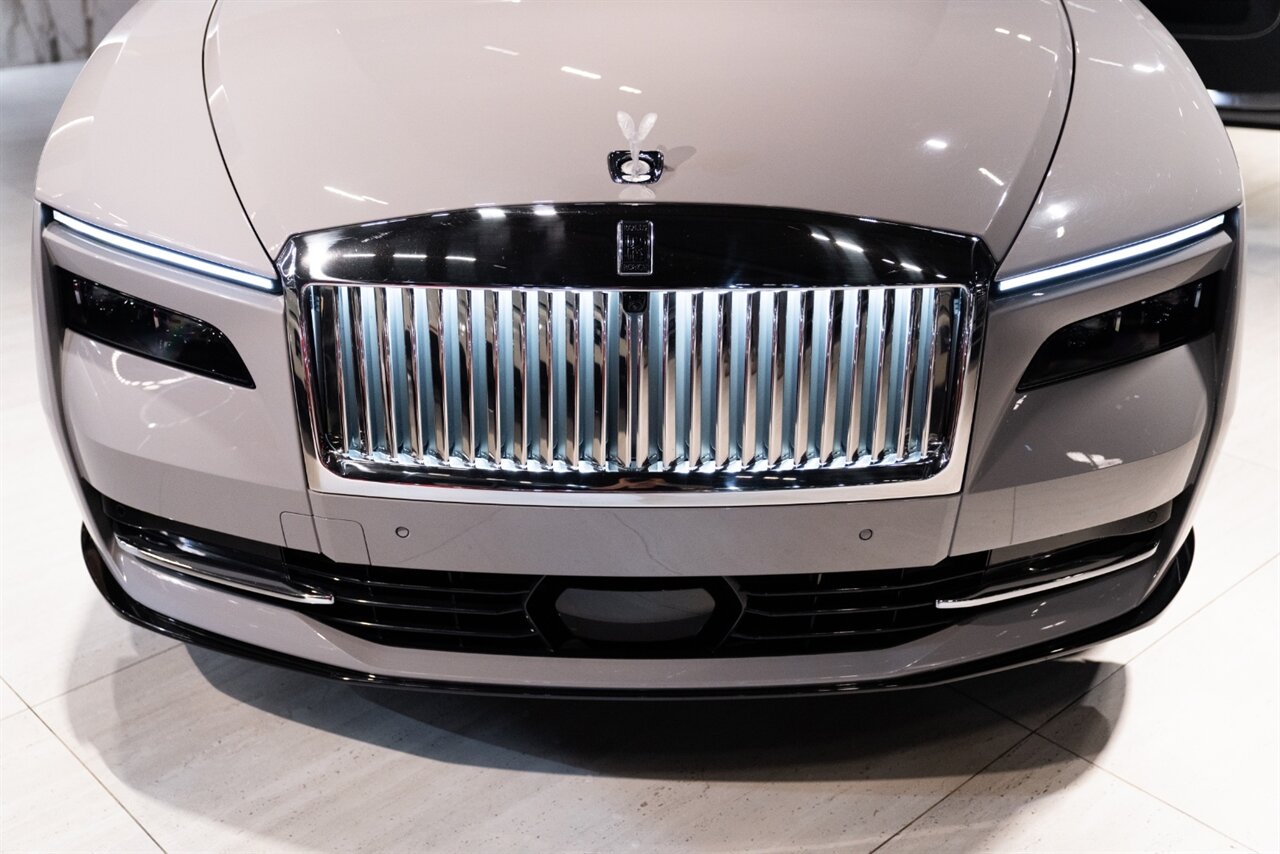 2024 Rolls-Royce Spectre - Photo 31