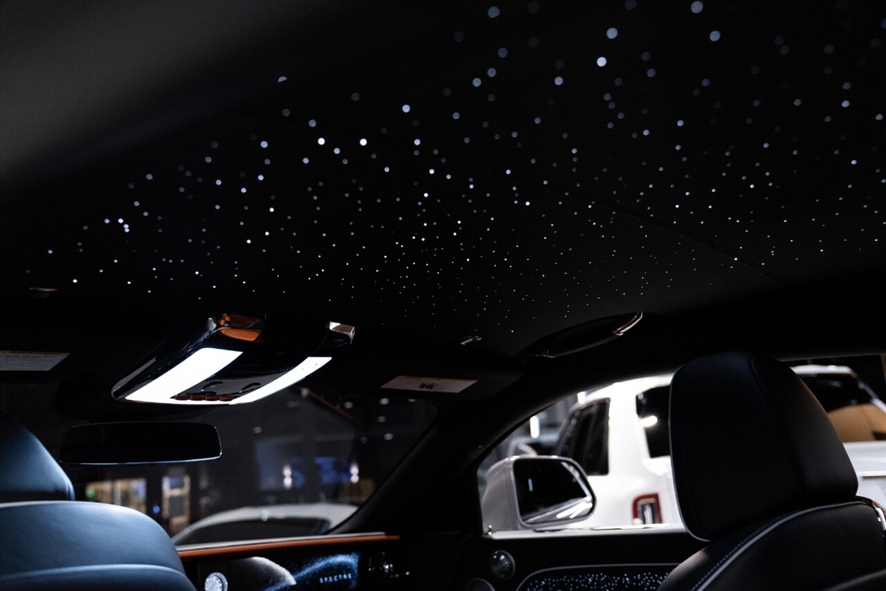 2024 Rolls-Royce Spectre - Photo 15