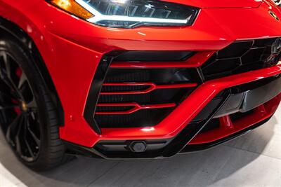 2019 Lamborghini Urus   - Photo 13 - Beverly Hills, CA 90212