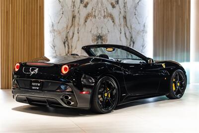 2014 Ferrari California   - Photo 4 - Beverly Hills, CA 90212