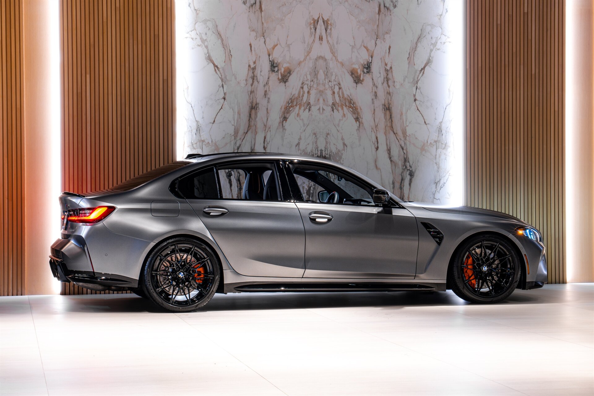 2026 BMW M3 - Photo 5