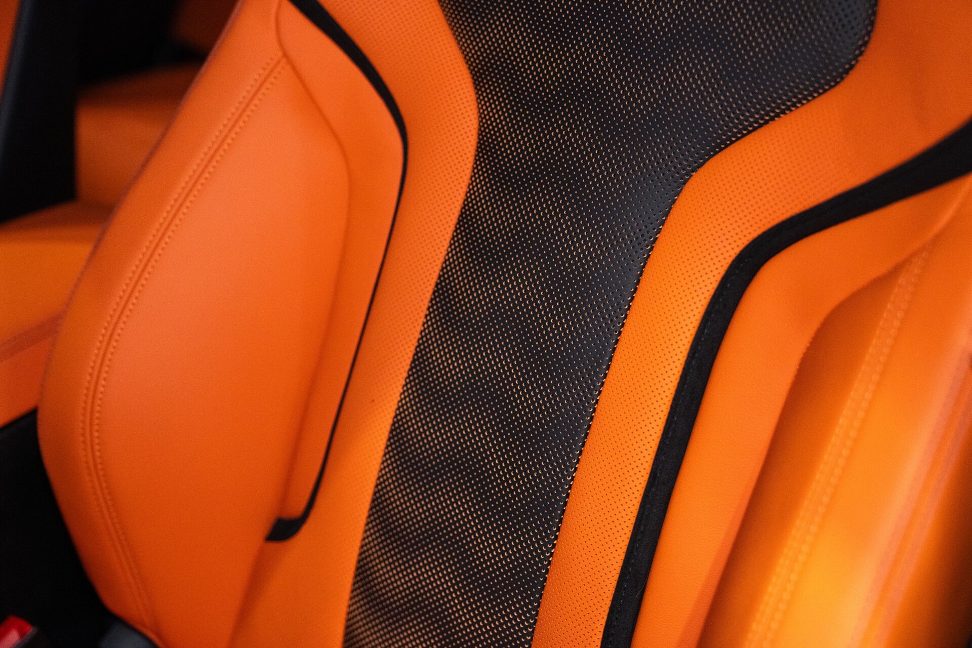 2026 BMW M3 - Photo 9