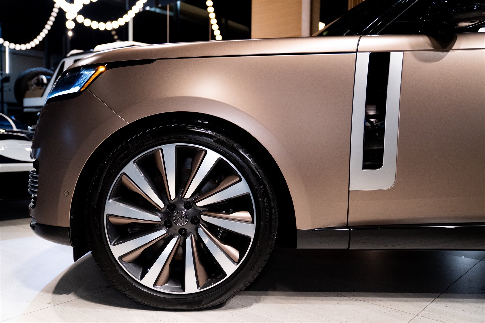 2023 Land Rover Range Rover - Photo 36