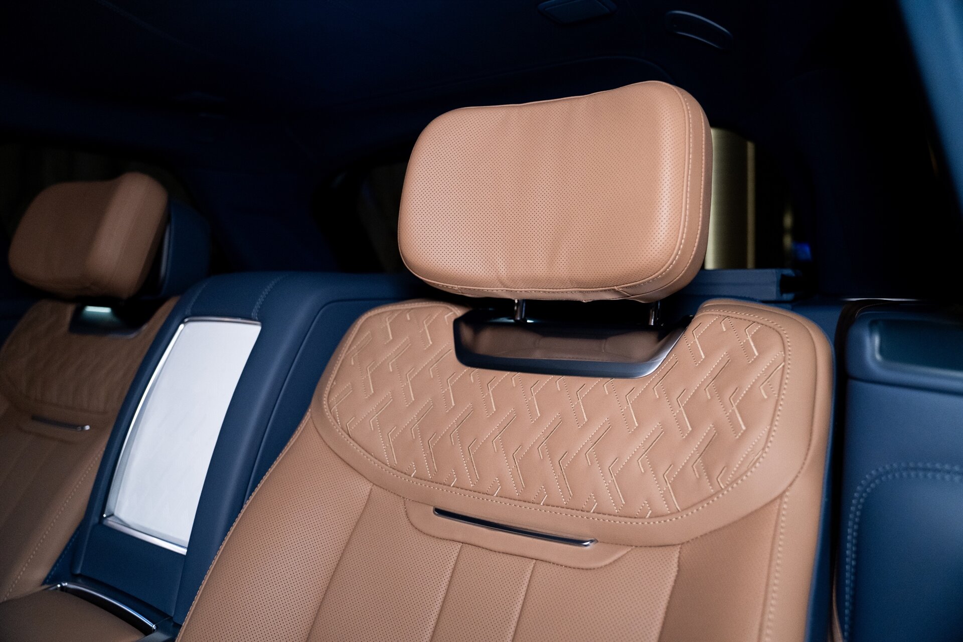 2023 Land Rover Range Rover - Photo 12