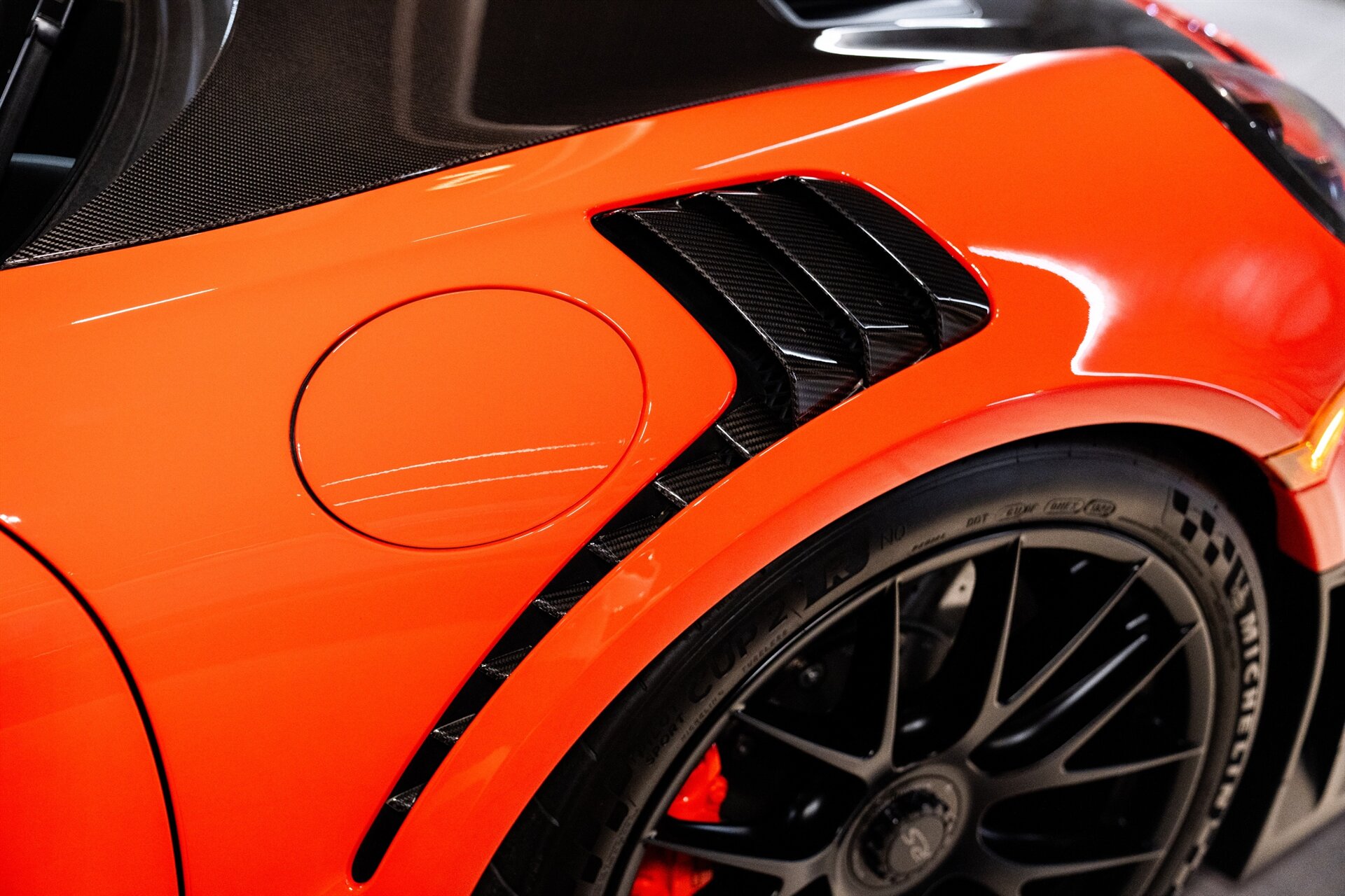 2018 Porsche 911 - Photo 6