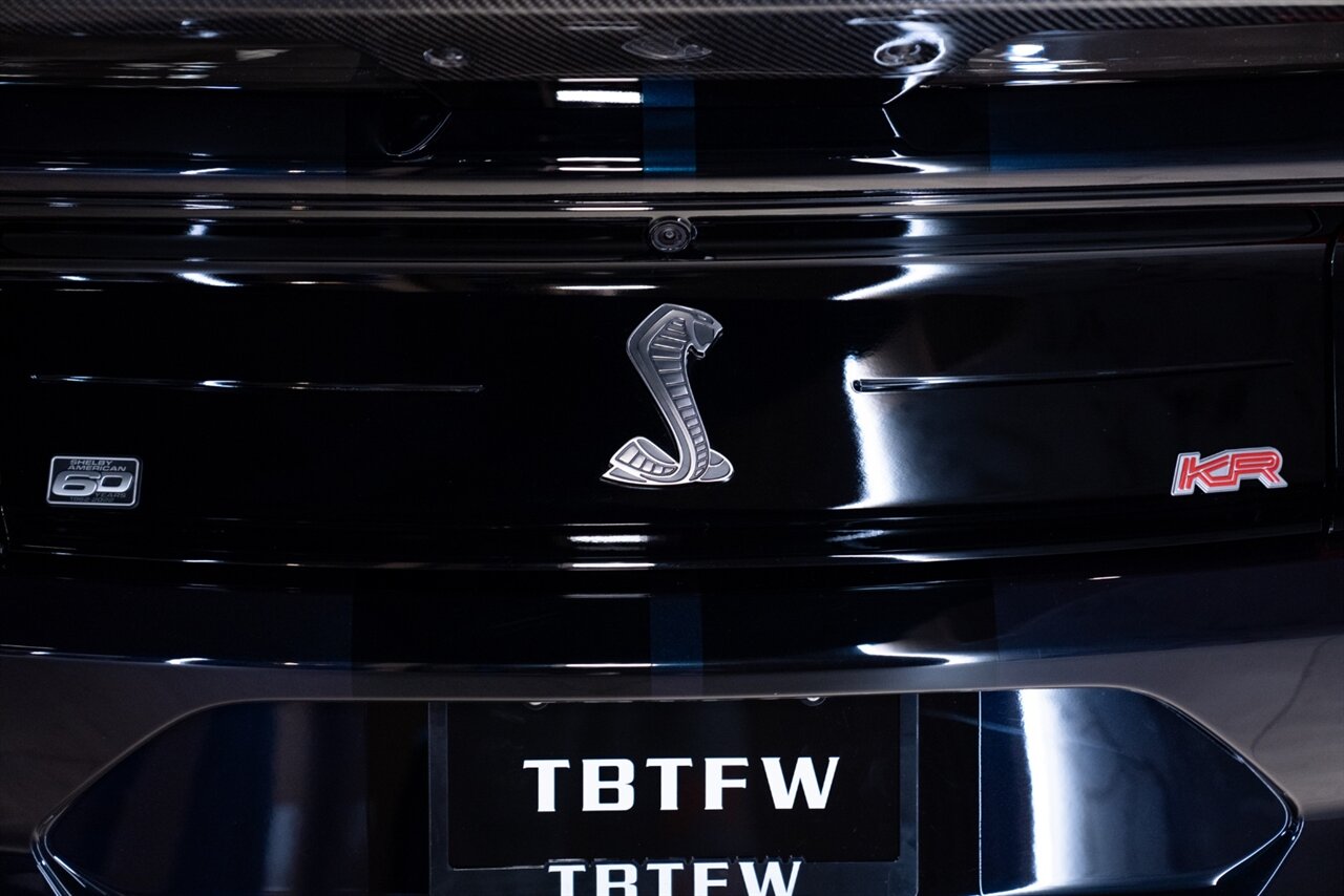 2022 Ford Mustang - Photo 21