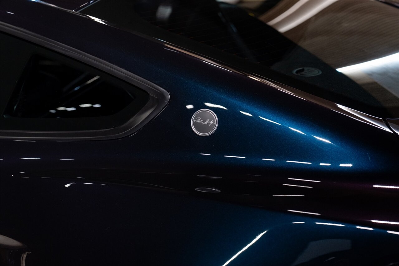 2022 Ford Mustang - Photo 19