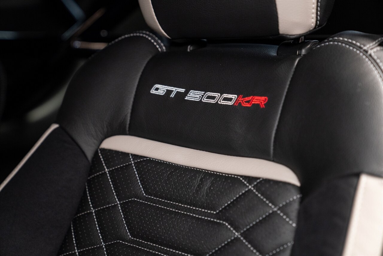 2022 Ford Mustang - Photo 8