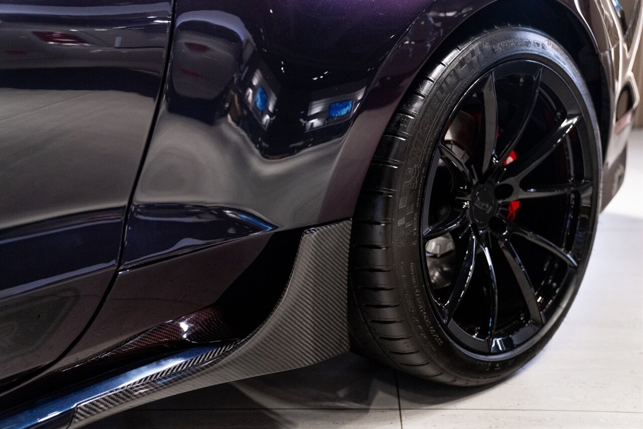 2022 Ford Mustang - Photo 33