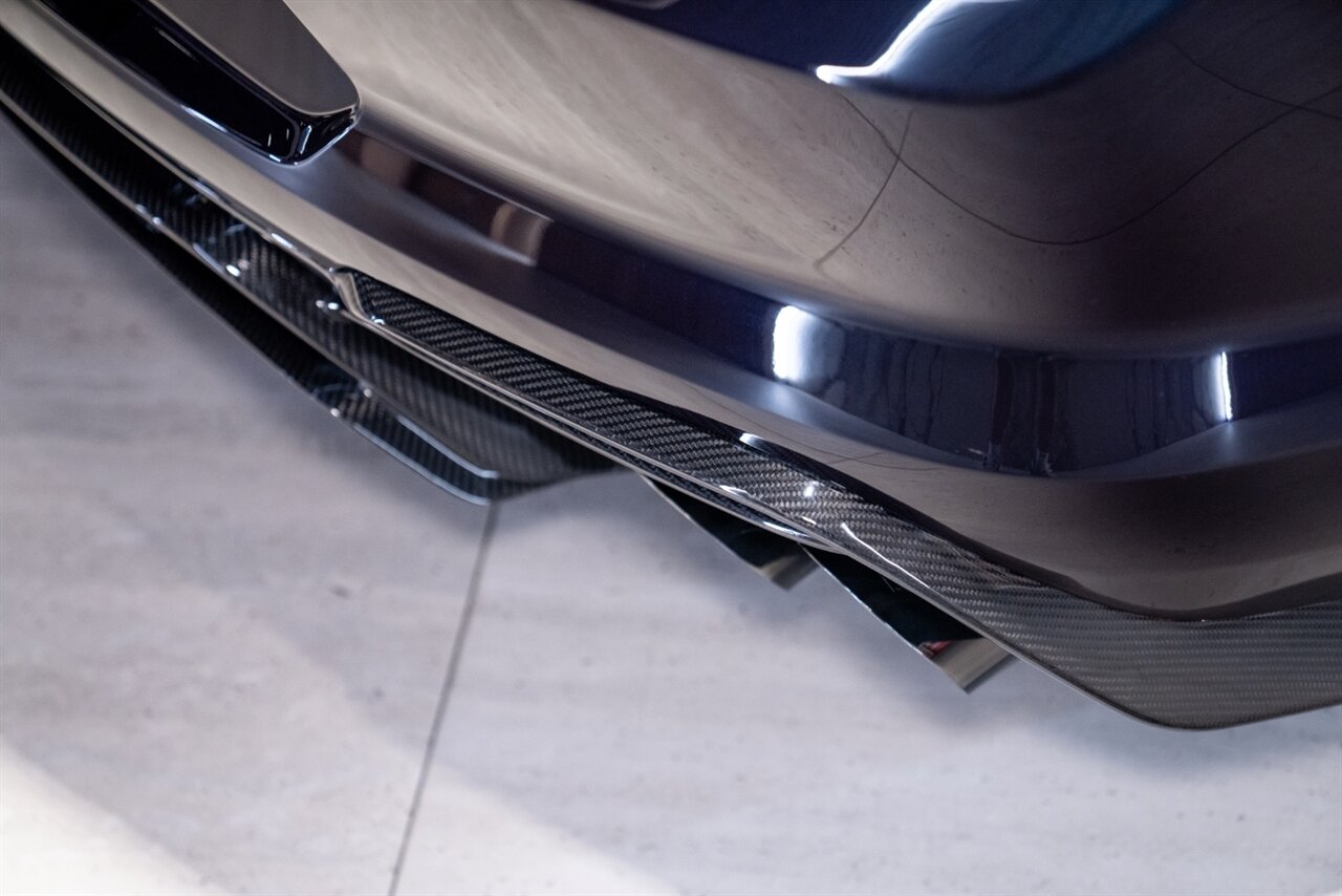 2022 Ford Mustang - Photo 25