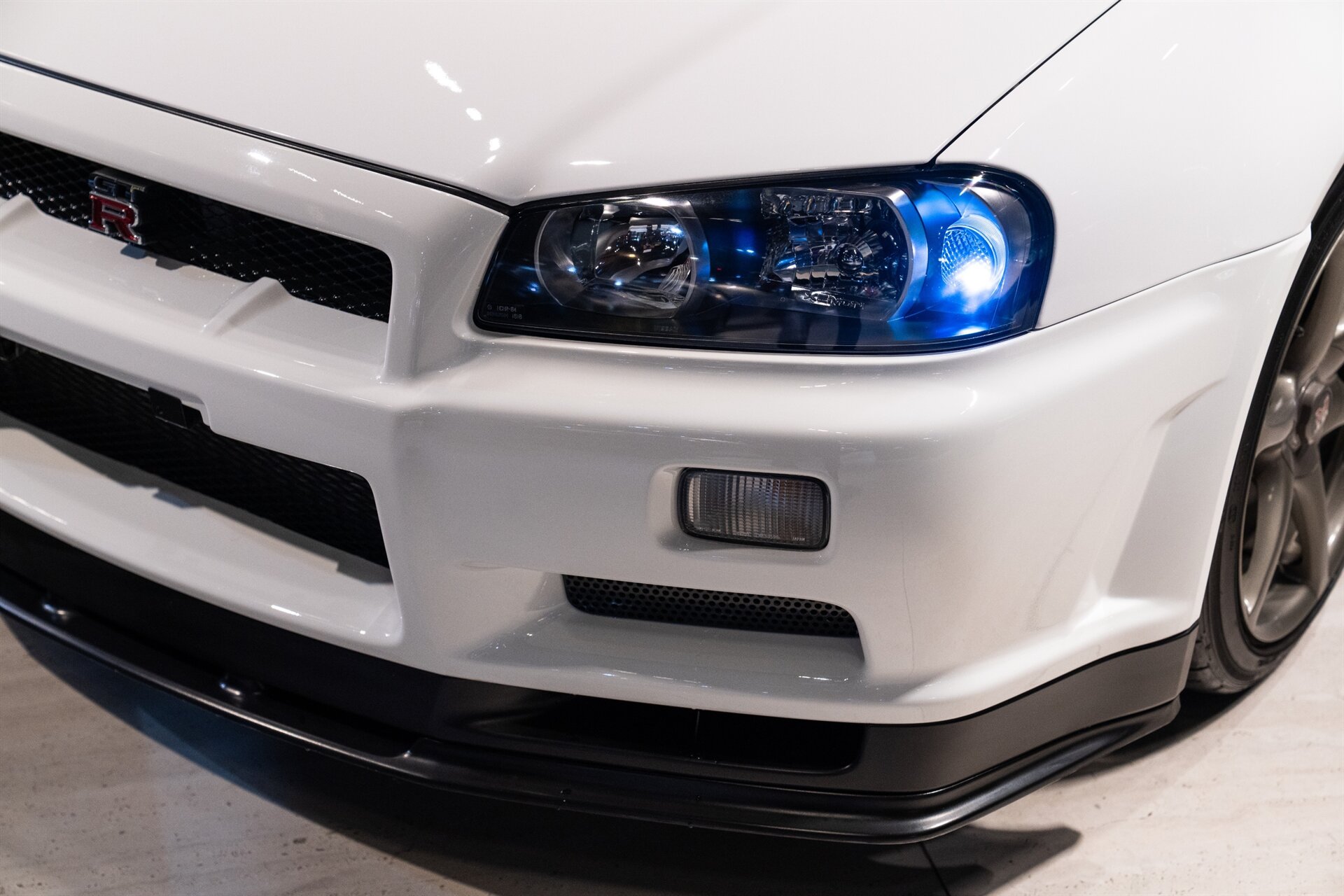 2000 Nissan GT-R - Photo 35