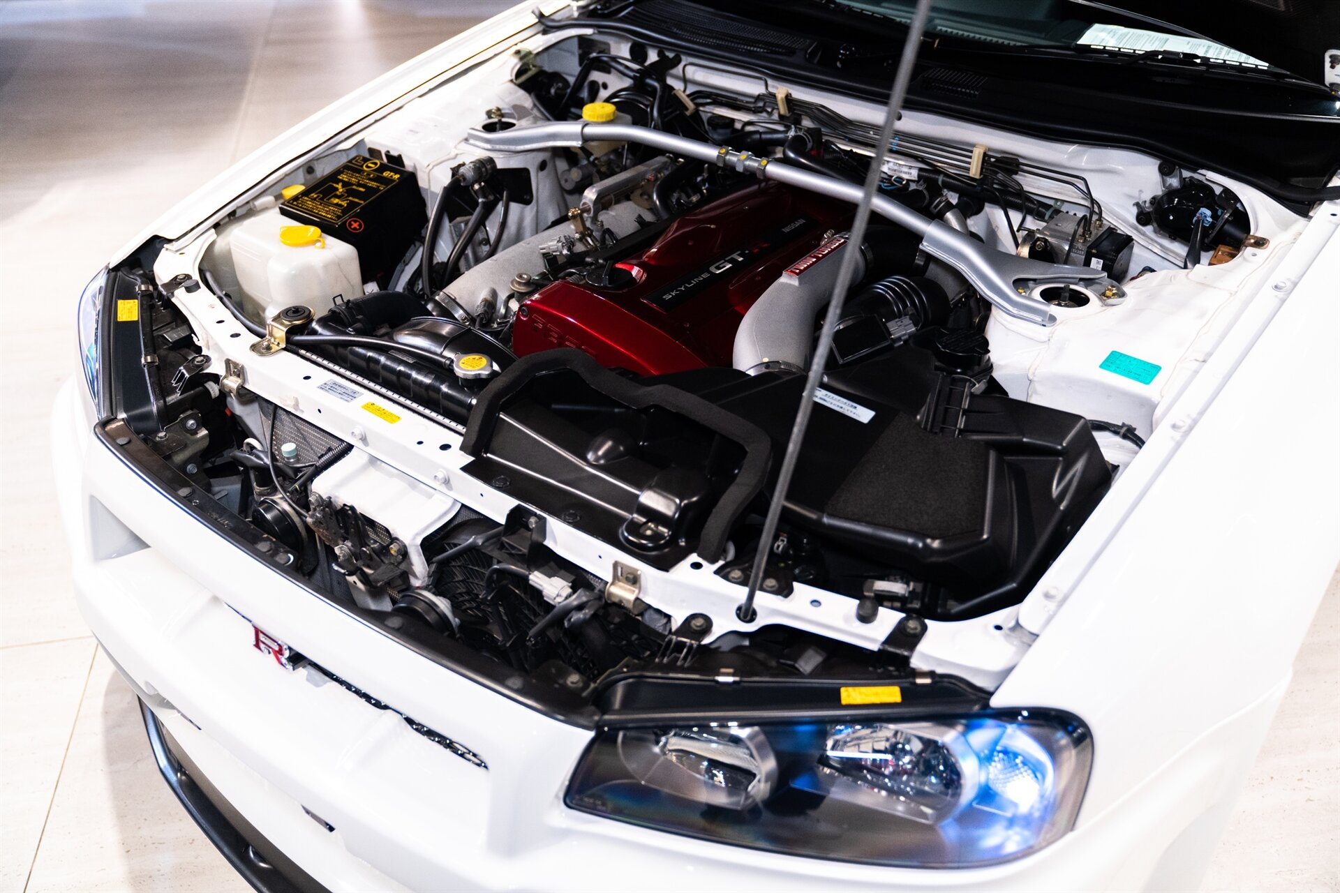 2000 Nissan GT-R - Photo 27