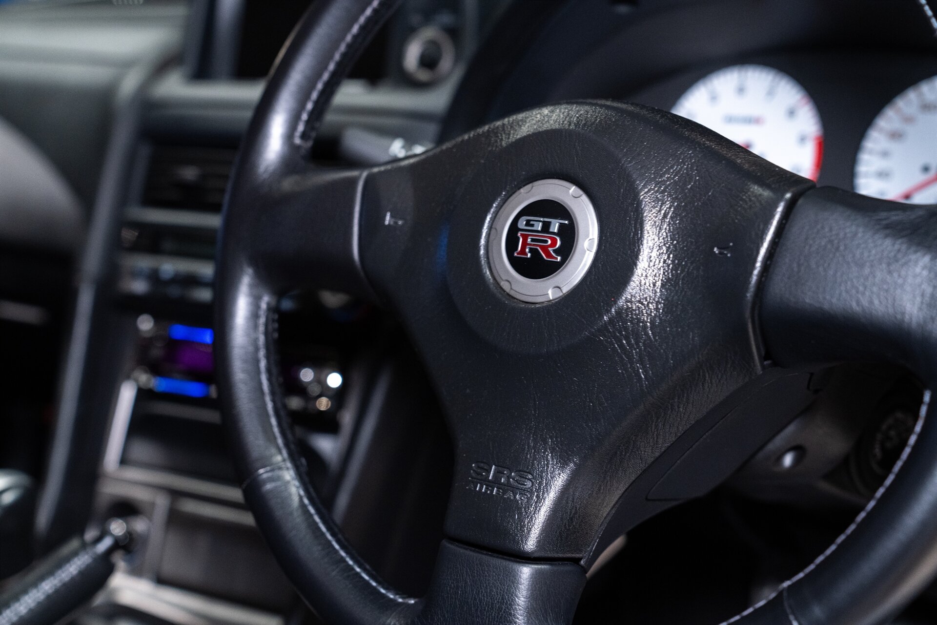 2000 Nissan GT-R - Photo 13