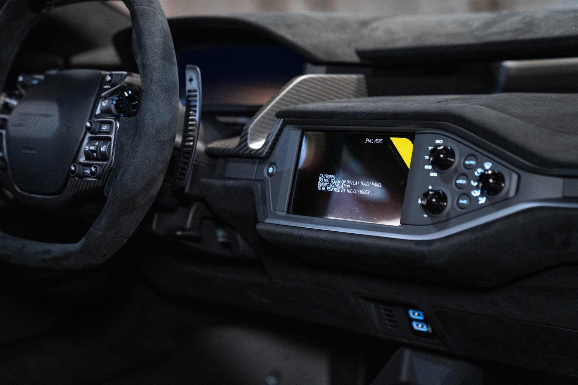 2018 Ford GT - Photo 35