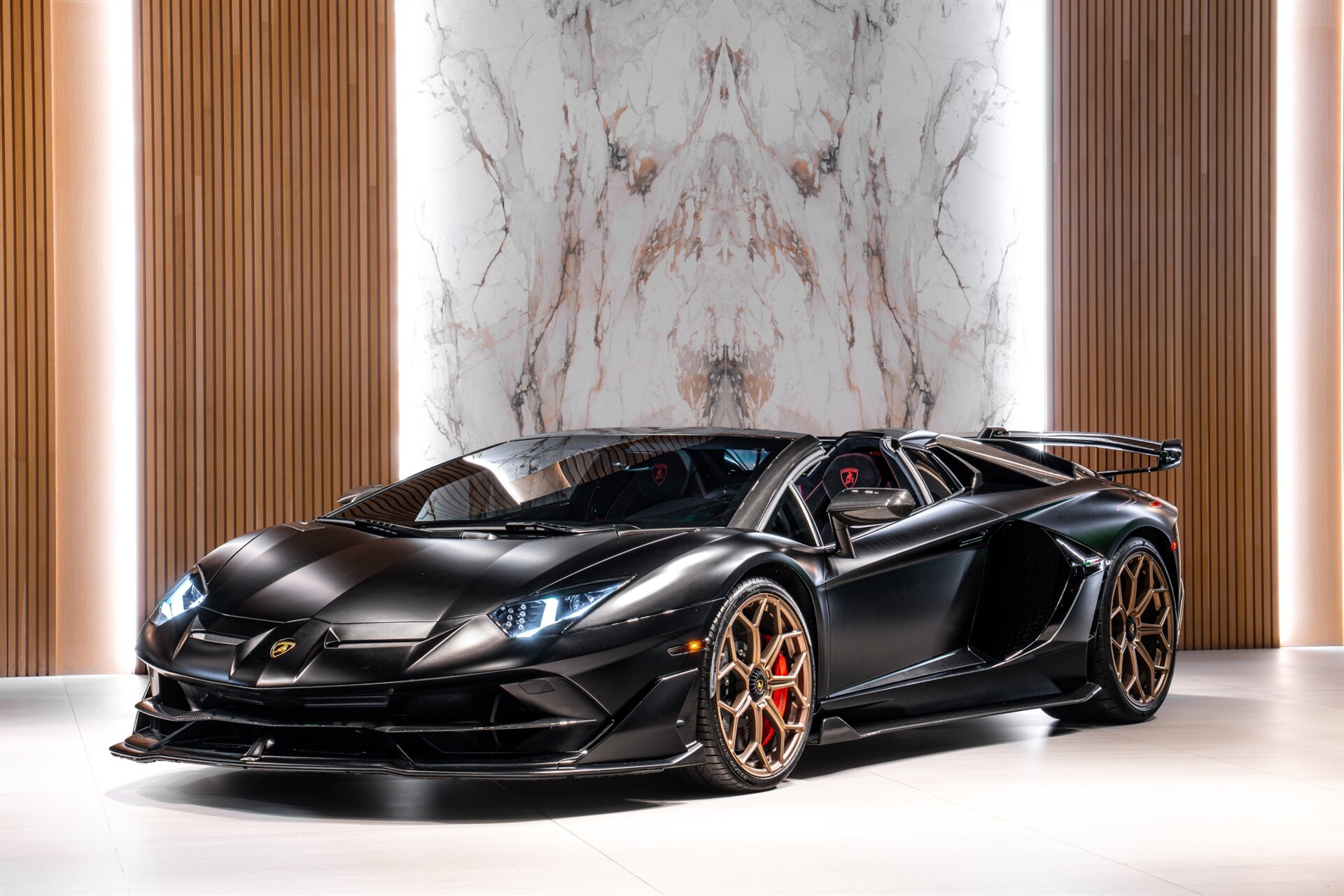 2021 Lamborghini Aventador