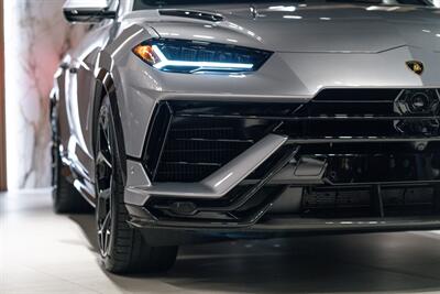 2024 Lamborghini Urus Performante   - Photo 3 - Beverly Hills, CA 90212