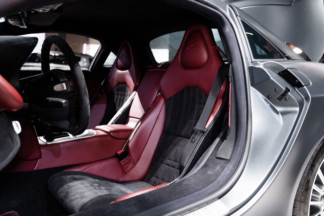 2005 Mercedes-Benz SLR - Photo 20