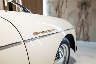 1967 Porsche 356 Speedster Replica   - Photo 11 - Beverly Hills, CA 90212