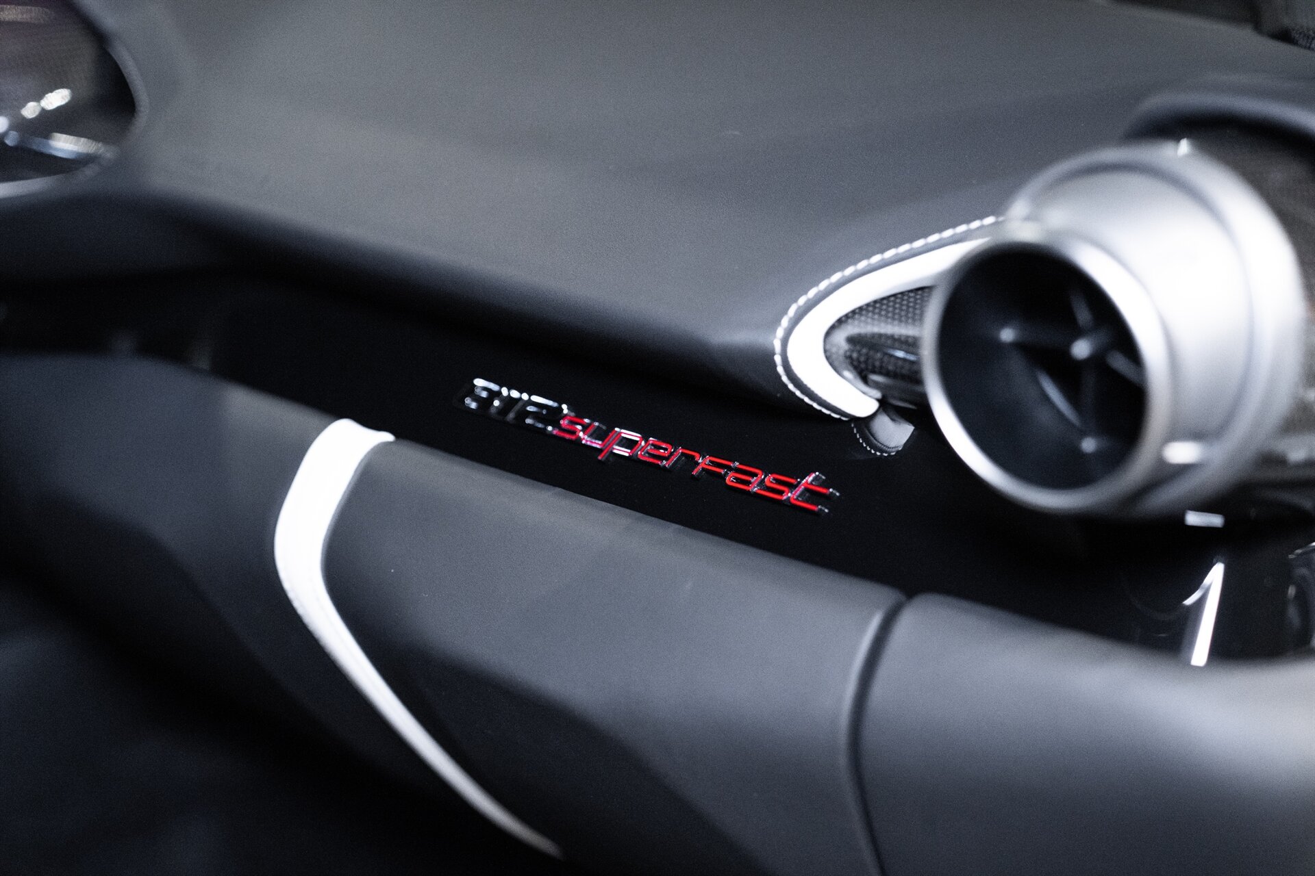 2018 Ferrari 812 Superfast - Photo 20