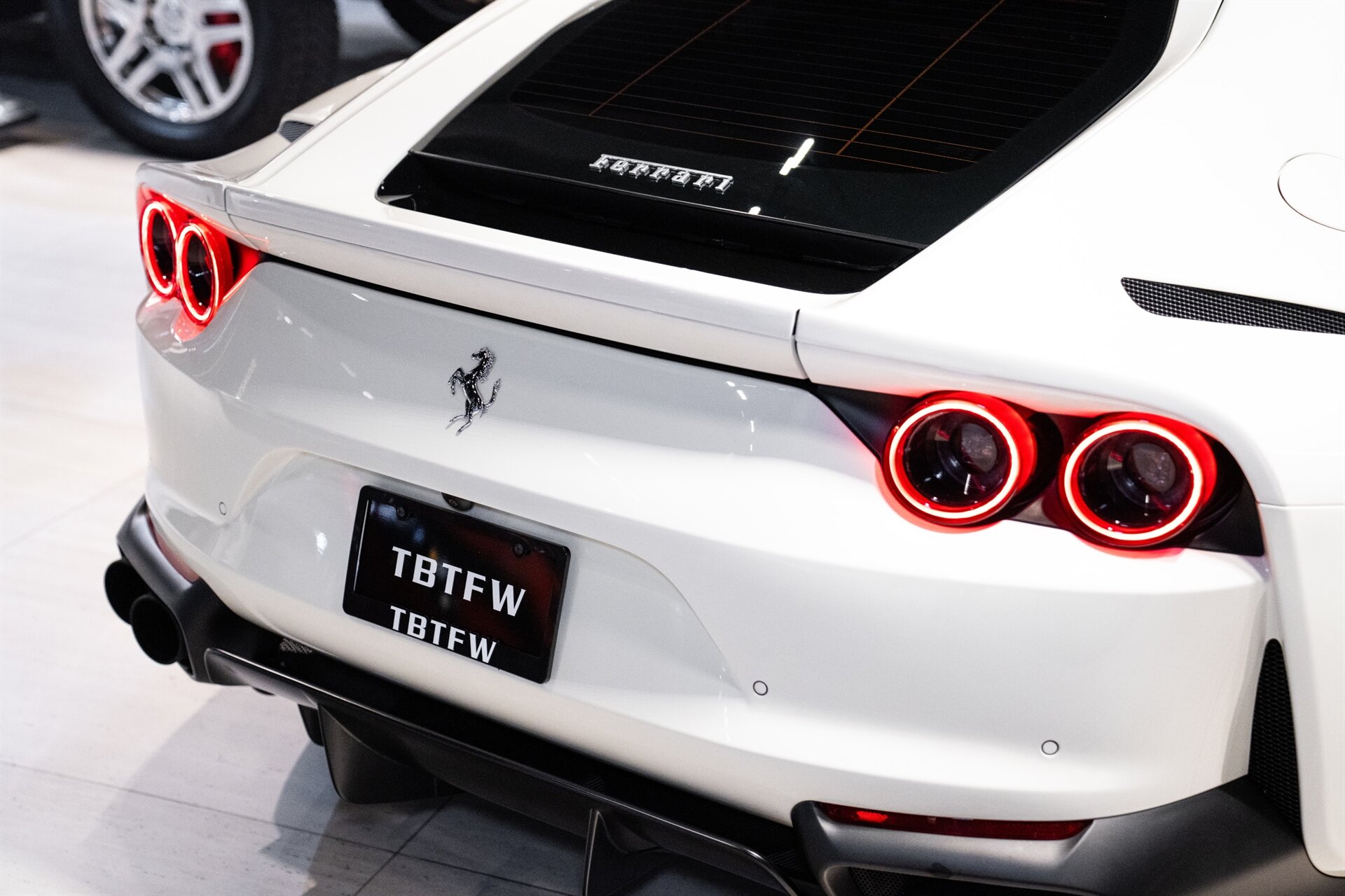 2018 Ferrari 812 Superfast - Photo 8