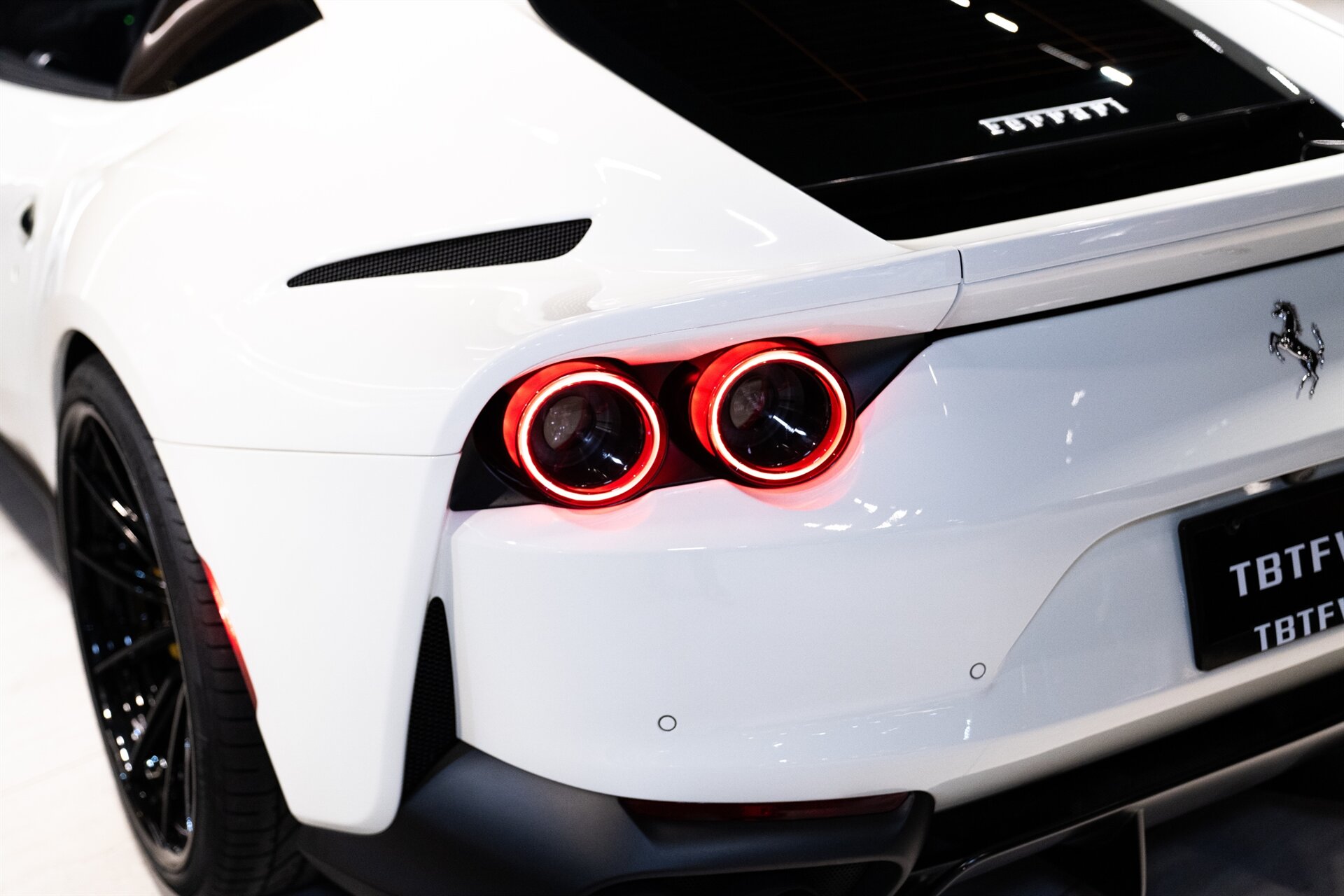 2018 Ferrari 812 Superfast - Photo 41