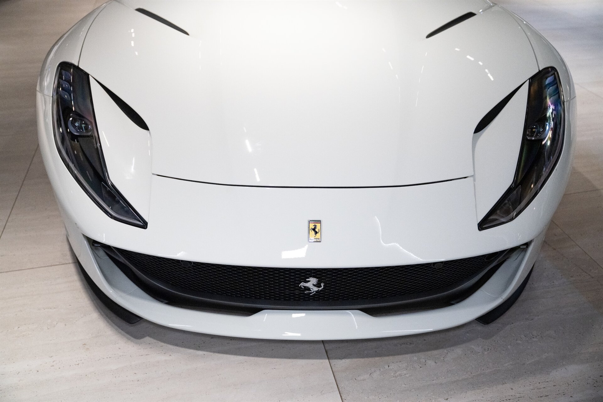 2018 Ferrari 812 Superfast - Photo 37