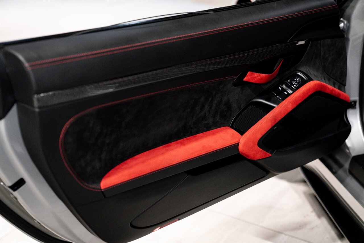 2018 Porsche 911 - Photo 28