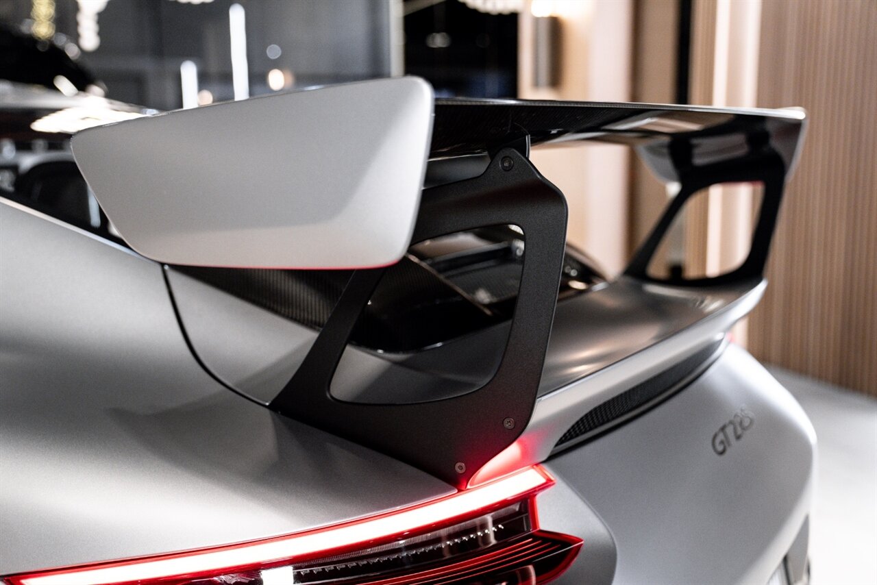 2018 Porsche 911 - Photo 21