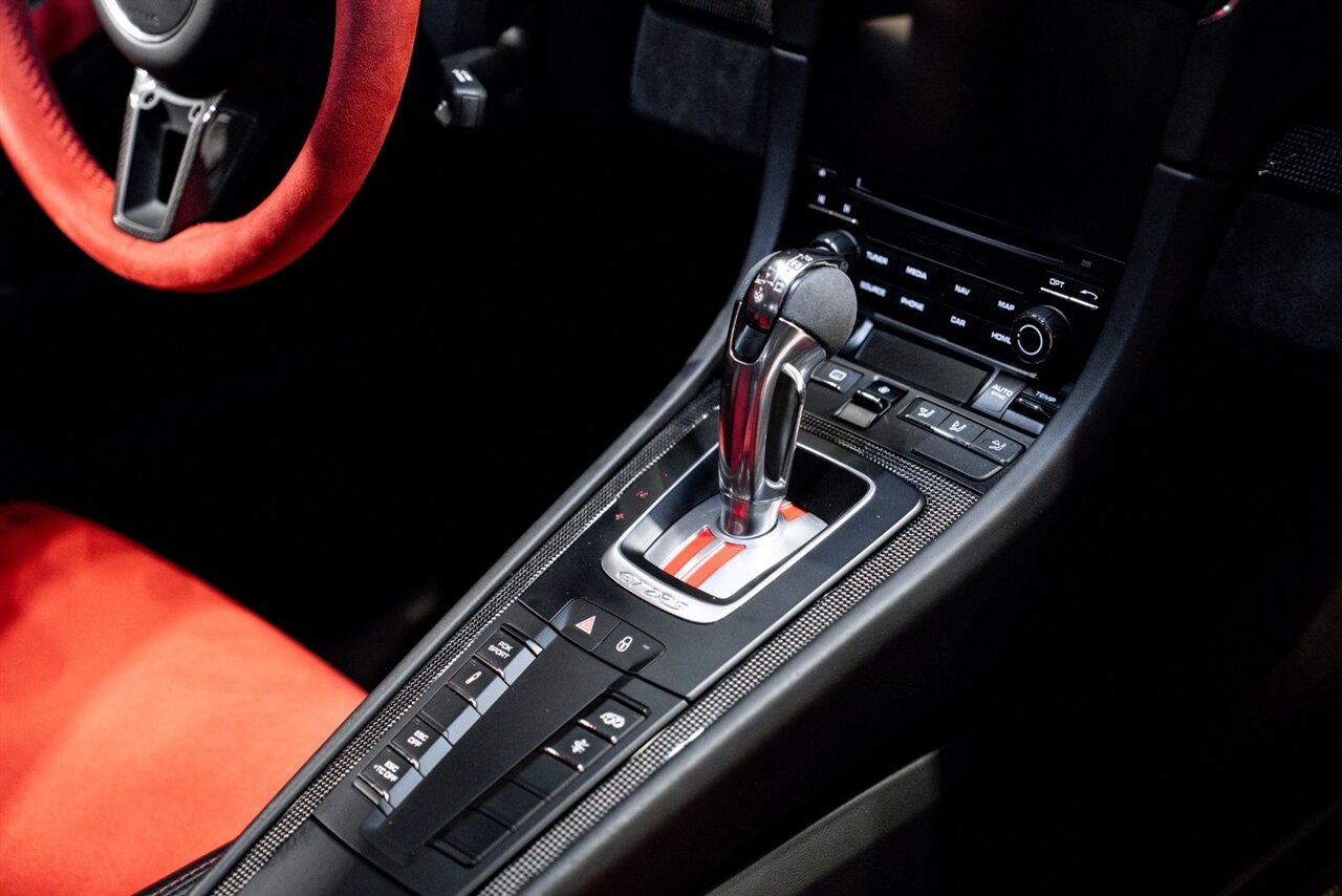 2018 Porsche 911 - Photo 33