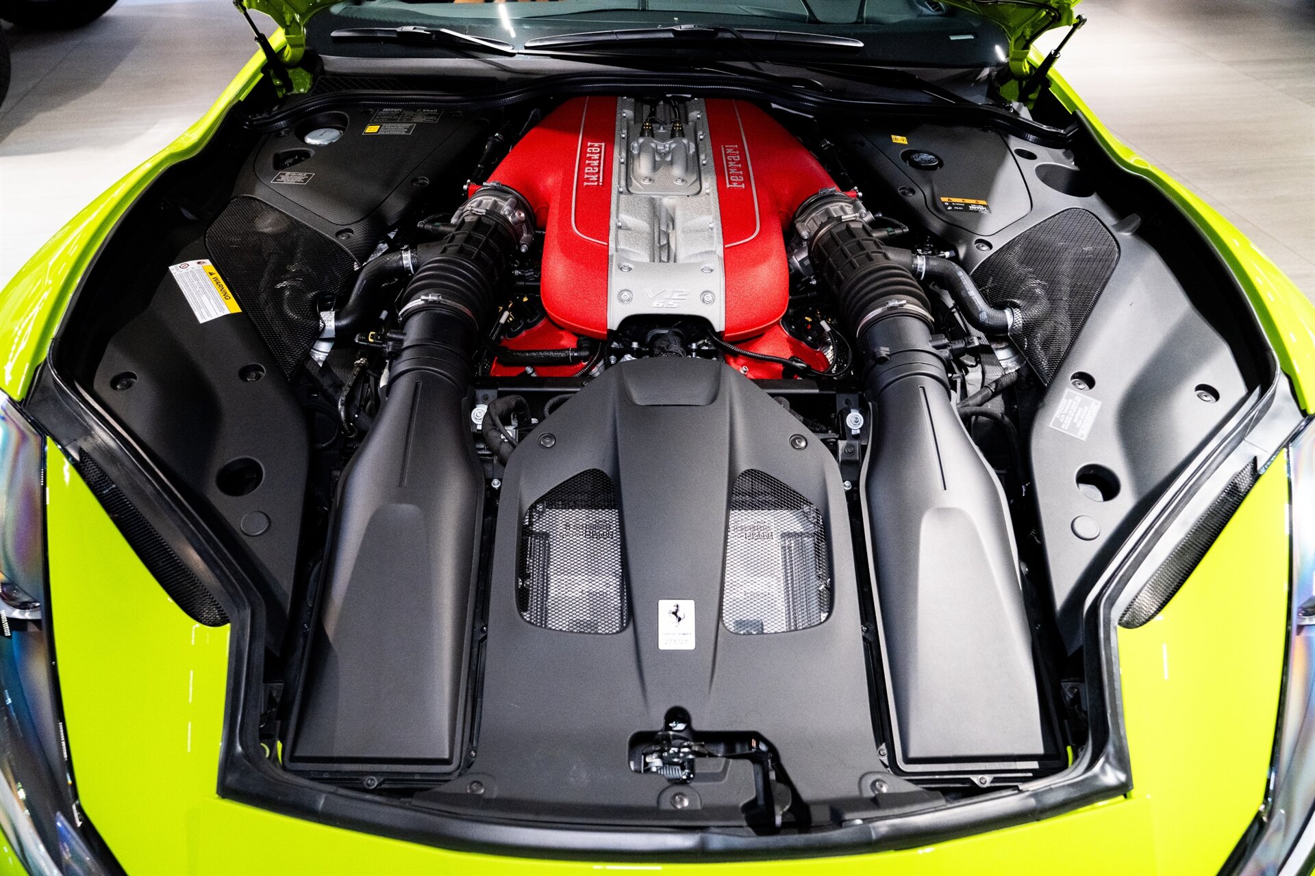 2022 Ferrari 812 GTS - Photo 38