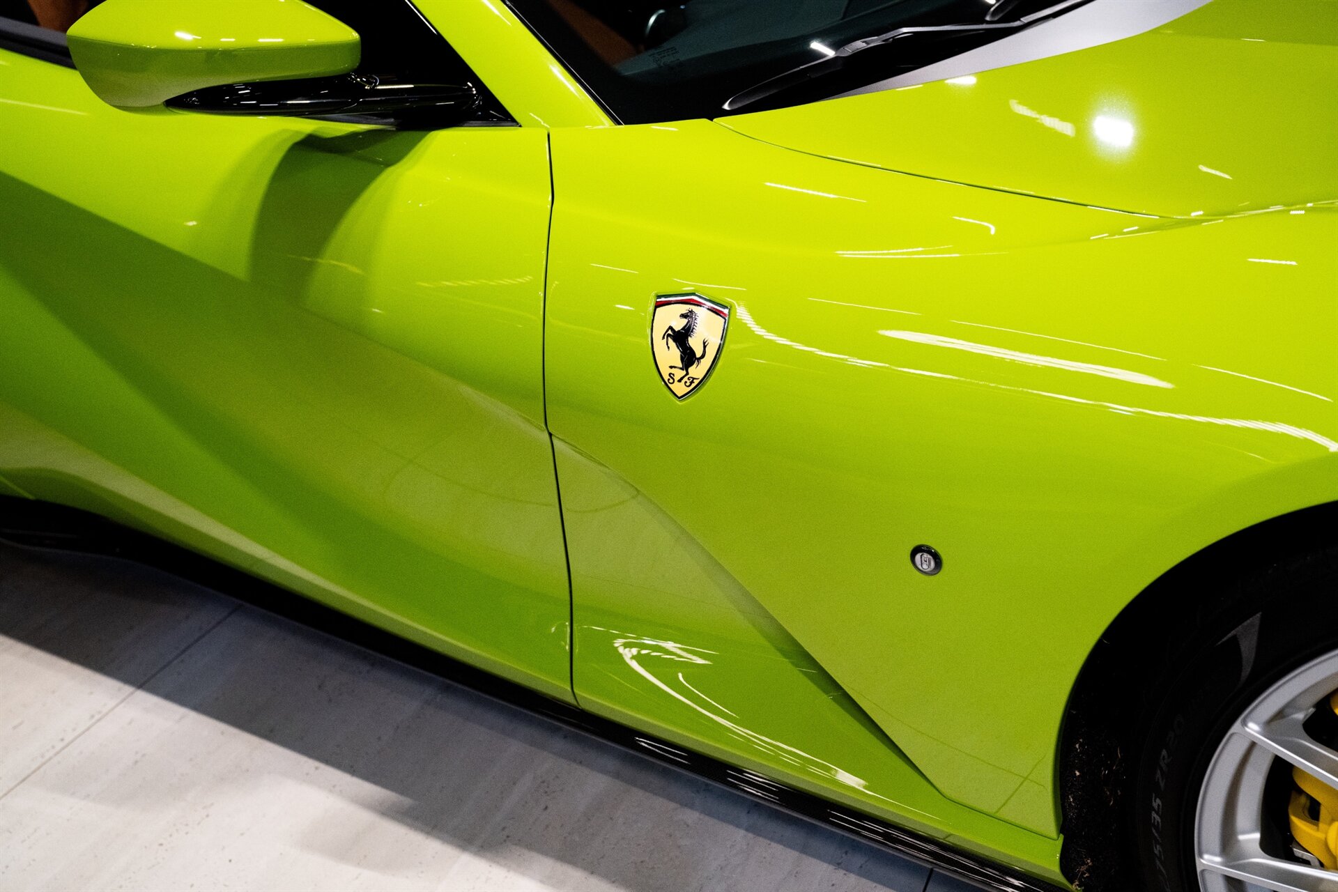 2022 Ferrari 812 GTS - Photo 11