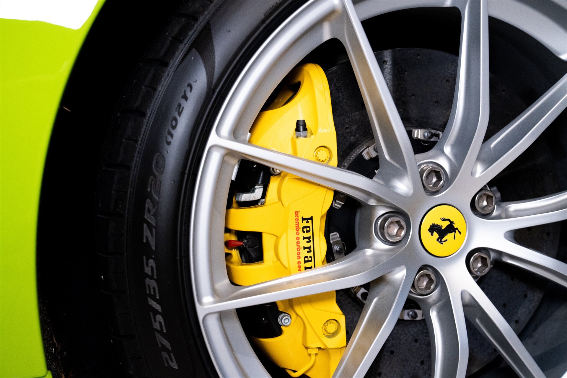 2022 Ferrari 812 GTS - Photo 10