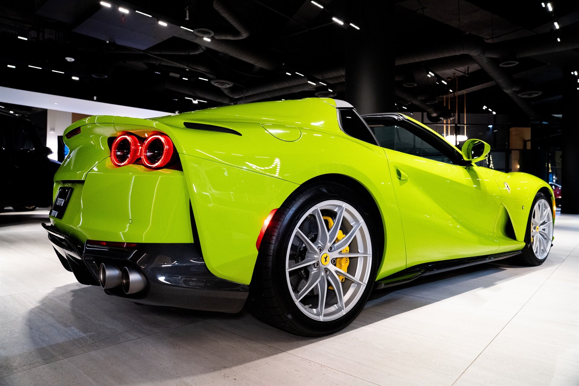 2022 Ferrari 812 GTS - Photo 15