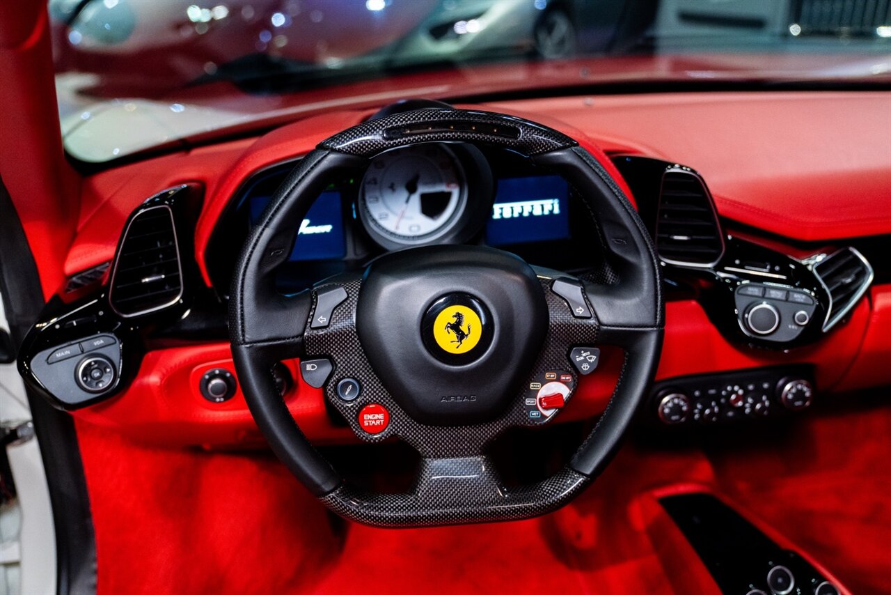 2015 Ferrari 458 Spider - Photo 11