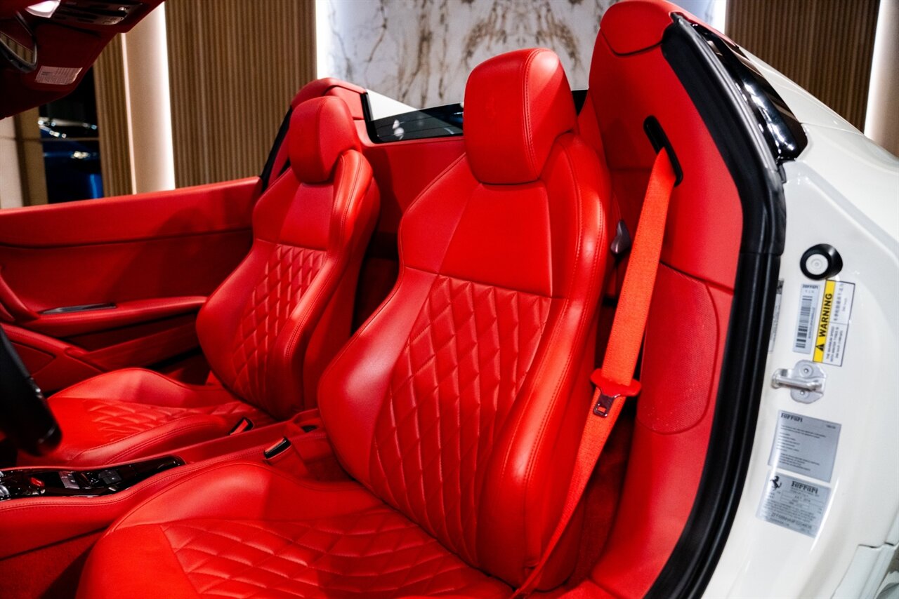 2015 Ferrari 458 Spider - Photo 7