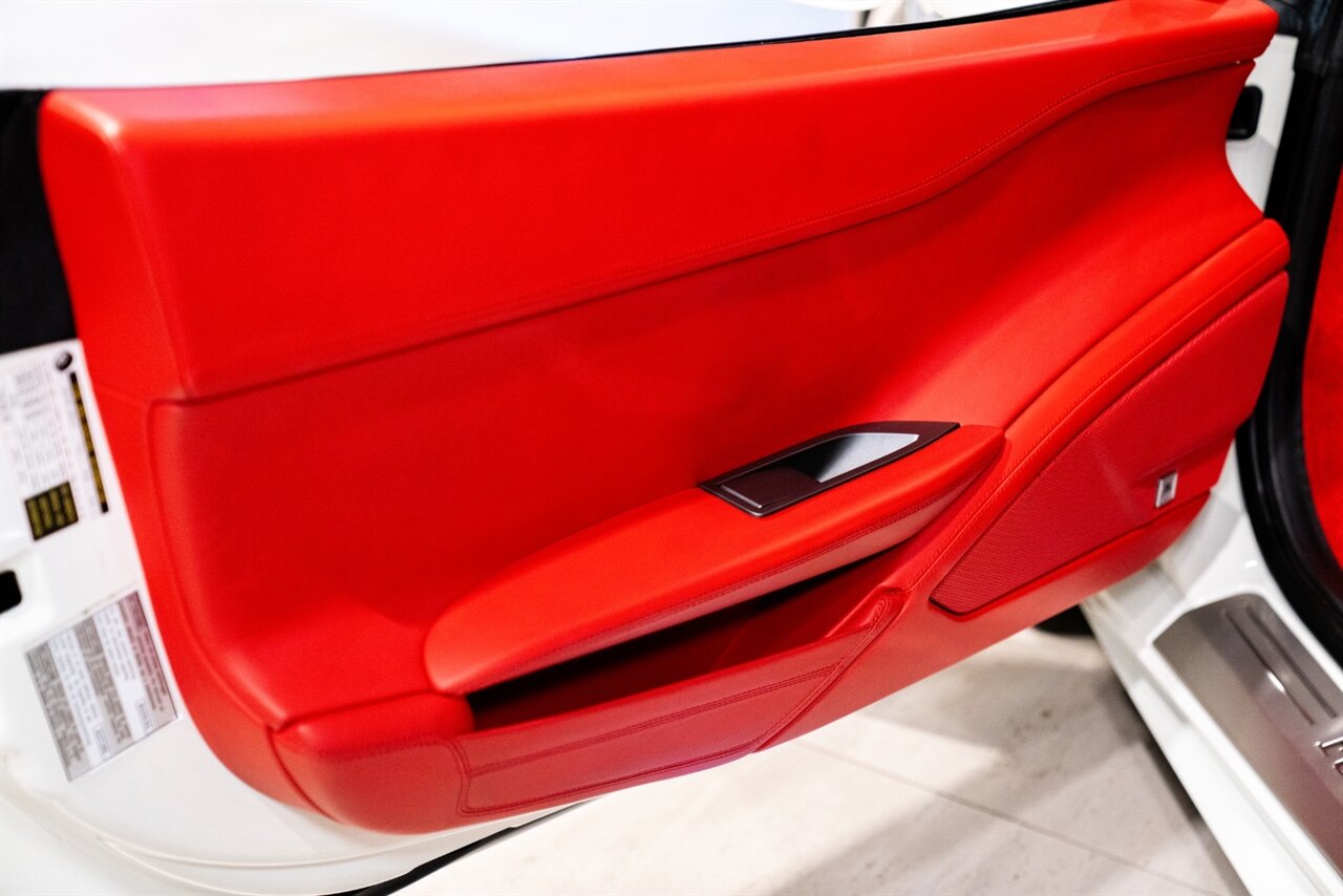 2015 Ferrari 458 Spider - Photo 16